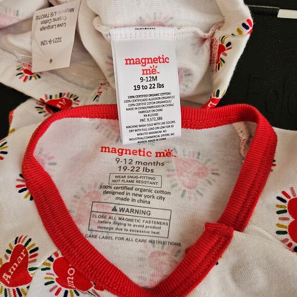 Magnetic Me Baby Organic Valentine Hearts Two Piece Pajama Set | 9-12 Months - Picture 6 of 12